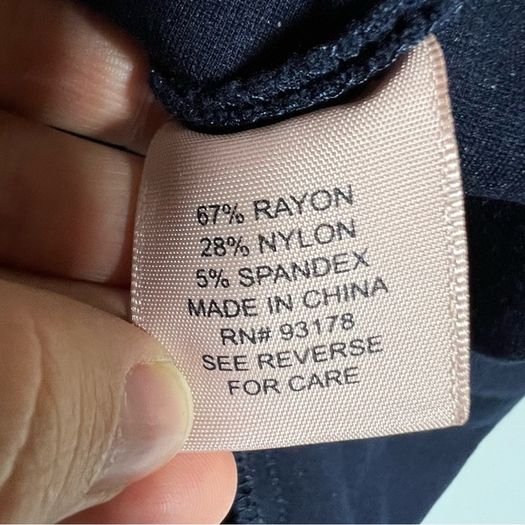 Philosophy Navy Blue Stretch Pencil Skirt Career Office Work 6 - Picture 4 of 4